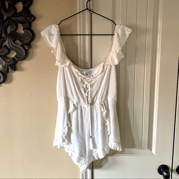 Tobi Off-White Mini Romper with Front Tie - Picture 1 of 4